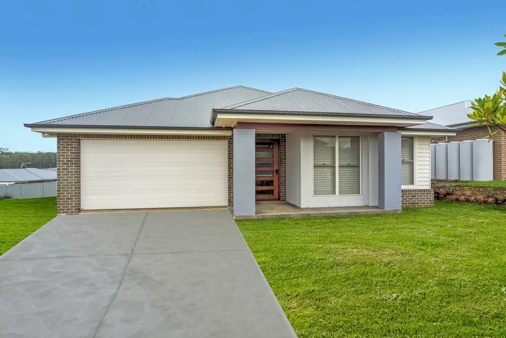 104 Caladenia Crescent, South Nowra Sold by Integrity Real Estate - image 2
