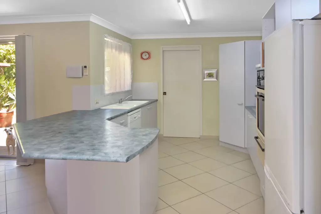 23 Rannoch Drive, West Nowra Sold by Integrity Real Estate - image 3