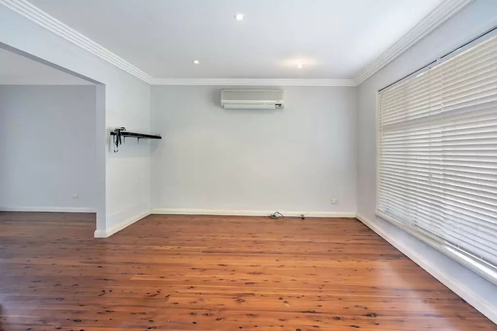 31 Edwards Avenue, Bomaderry Sold by Integrity Real Estate - image 3