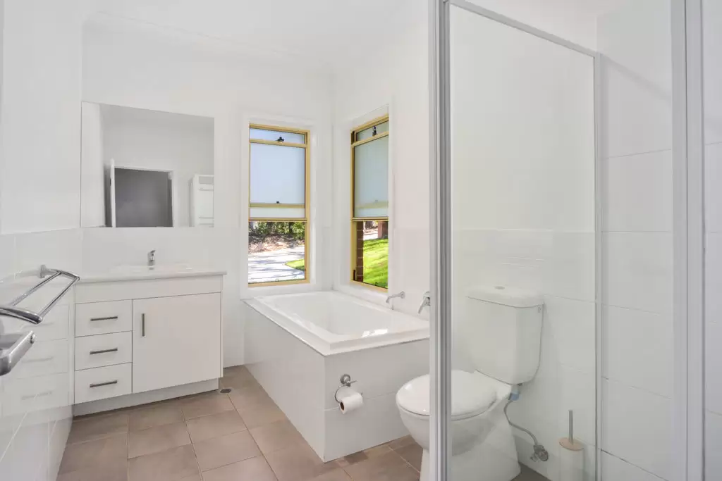 26/33 Lynburn Avenue, Bomaderry Sold by Integrity Real Estate - image 6