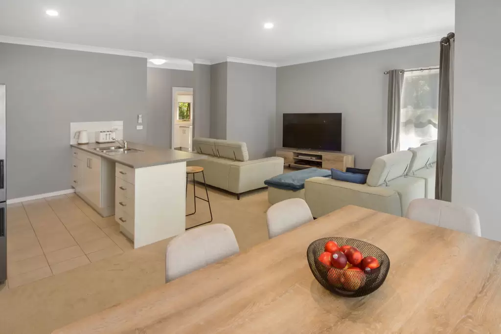 26/33 Lynburn Avenue, Bomaderry Sold by Integrity Real Estate - image 4