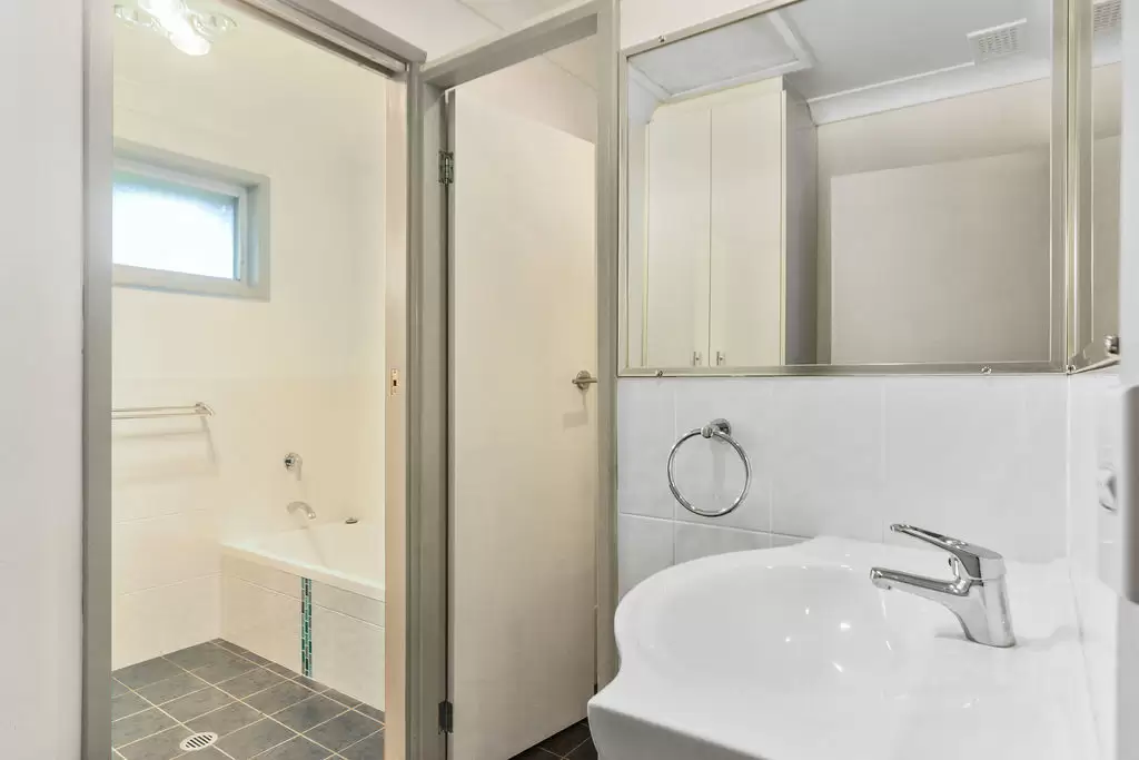 4 Pioneer Place, Nowra Sold by Integrity Real Estate - image 5
