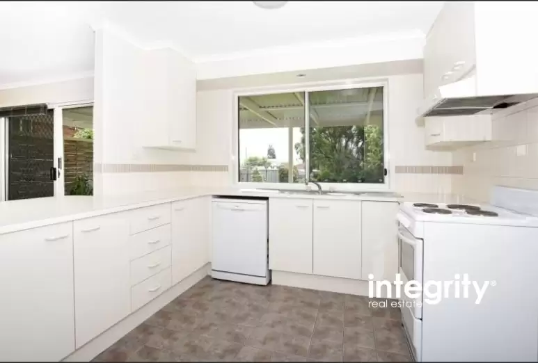 8 Elderberry Avenue, Worrigee Sold by Integrity Real Estate - image 5