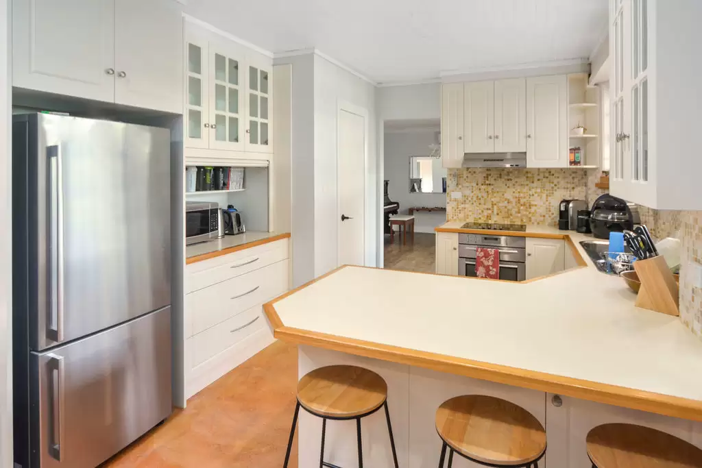 4 Wasdale Place, Bomaderry Sold by Integrity Real Estate - image 2