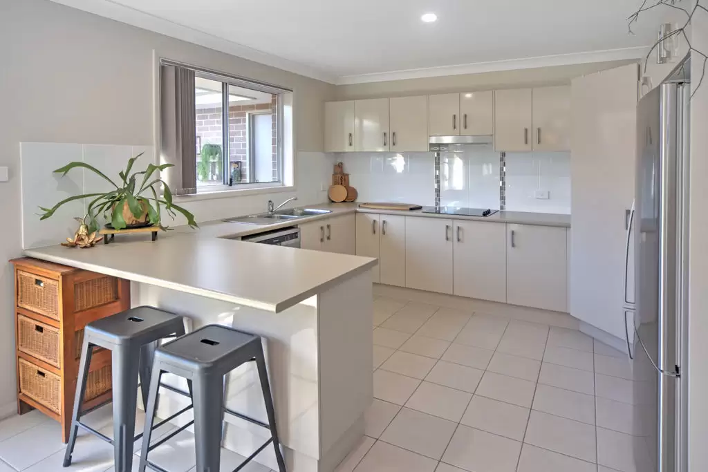 14 Sutherland Drive, North Nowra Sold by Integrity Real Estate - image 3