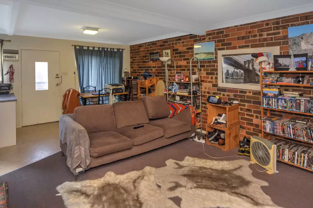 3/430 Princes Highway, Bomaderry Sold by Integrity Real Estate - image 3