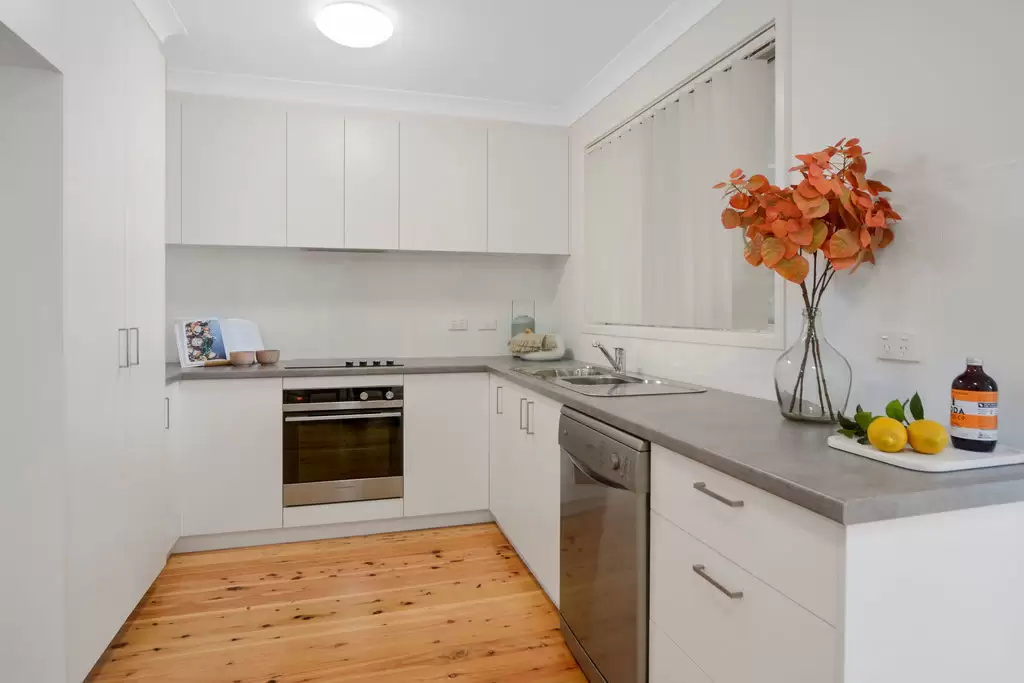 4 Yeovil Drive, Bomaderry Sold by Integrity Real Estate - image 4