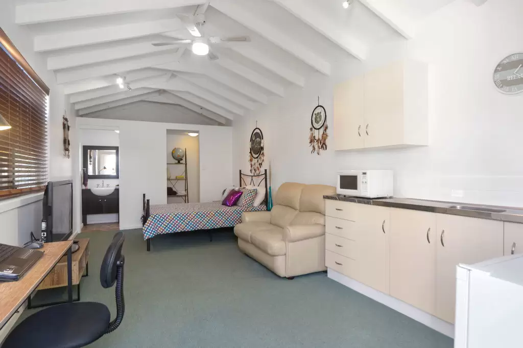 32 Isa Road, Worrigee Sold by Integrity Real Estate - image 8