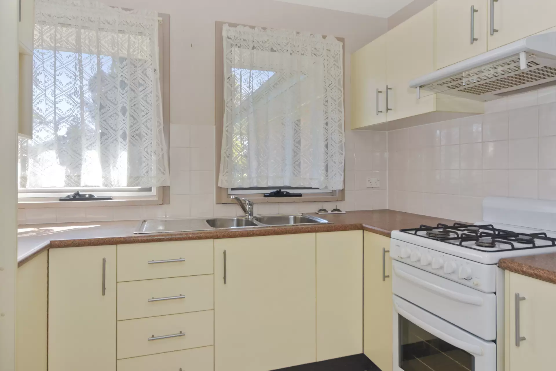 38 Kameruka Crescent, Nowra Sold by Integrity Real Estate - image 4