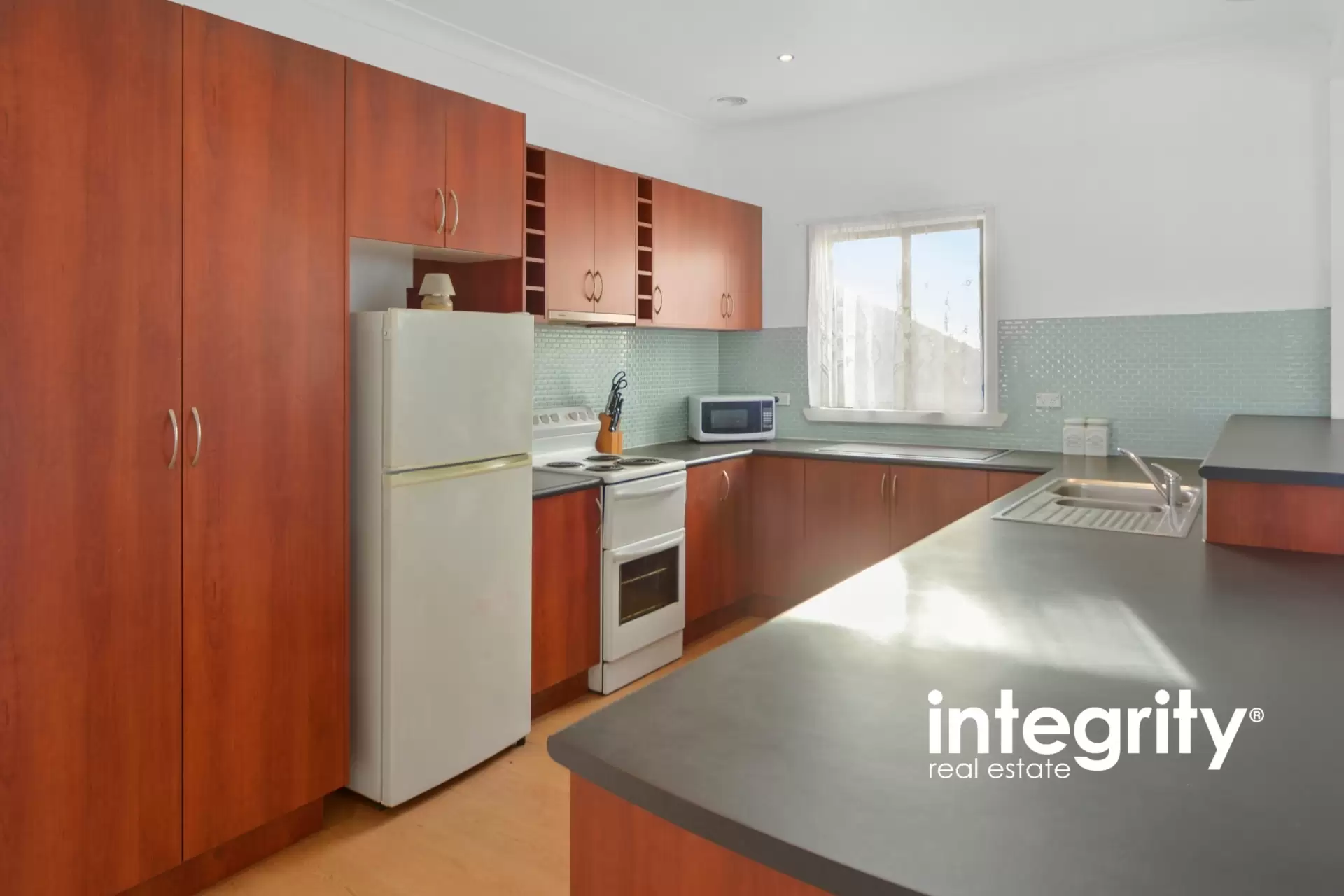 146 Illaroo Road, North Nowra Sold by Integrity Real Estate - image 4