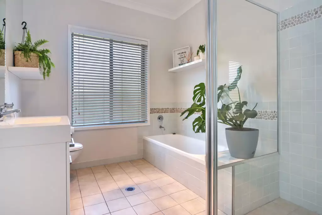 137 Rayleigh Drive, Worrigee Sold by Integrity Real Estate - image 8