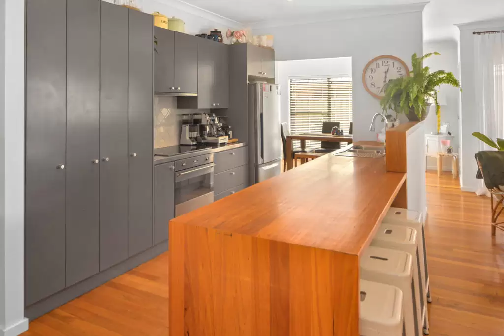 137 Rayleigh Drive, Worrigee Sold by Integrity Real Estate - image 3