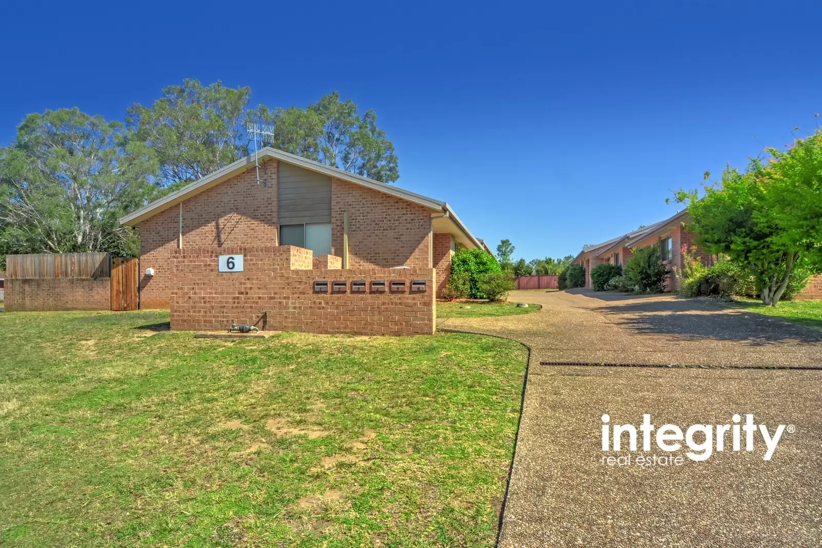 6/6 Carisbrooke Close, Bomaderry Sold by Integrity Real Estate
