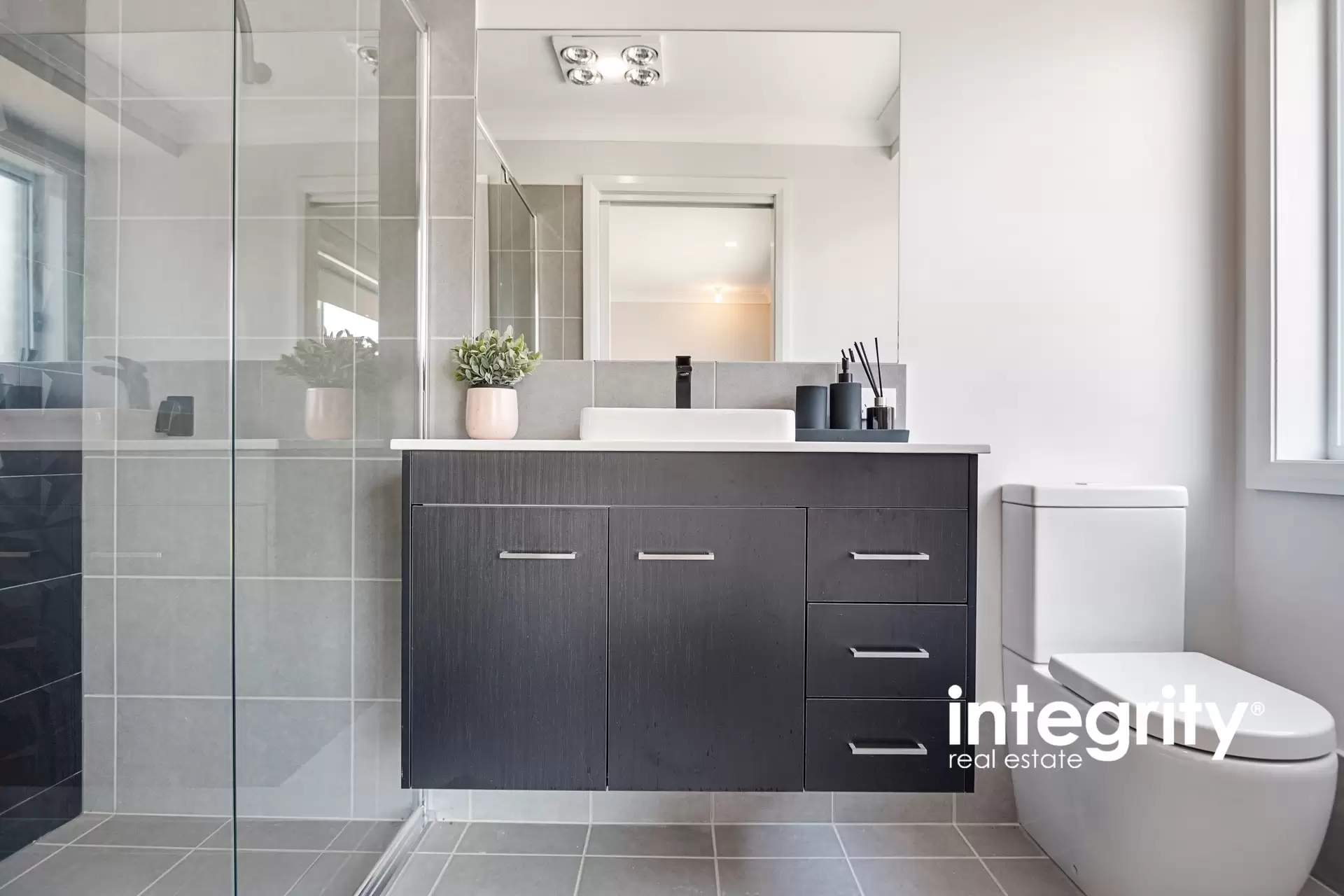 16 Jindalee Crescent, Nowra Sold by Integrity Real Estate - image 7