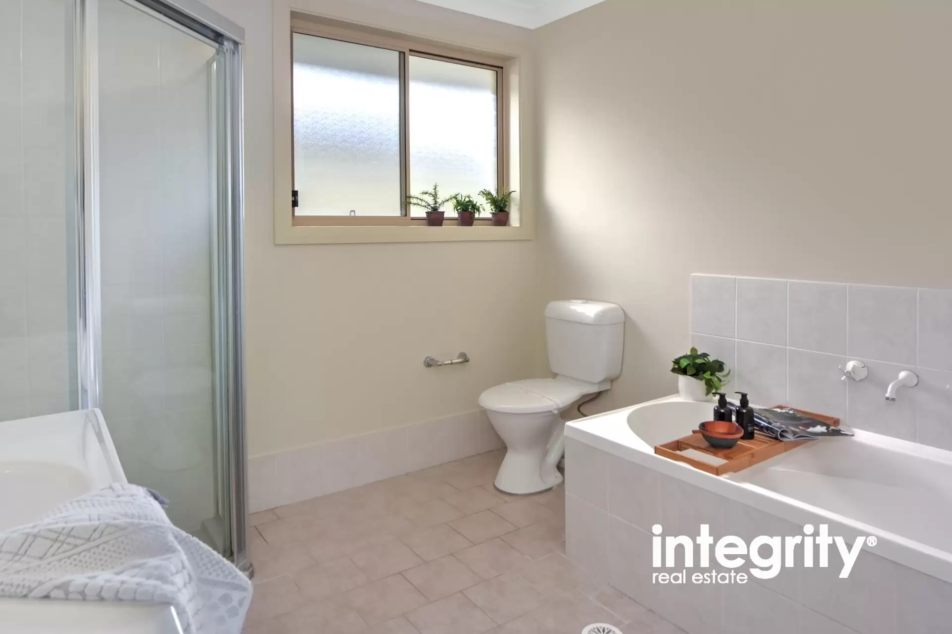 28 Blue Gum Way, North Nowra Sold by Integrity Real Estate - image 6