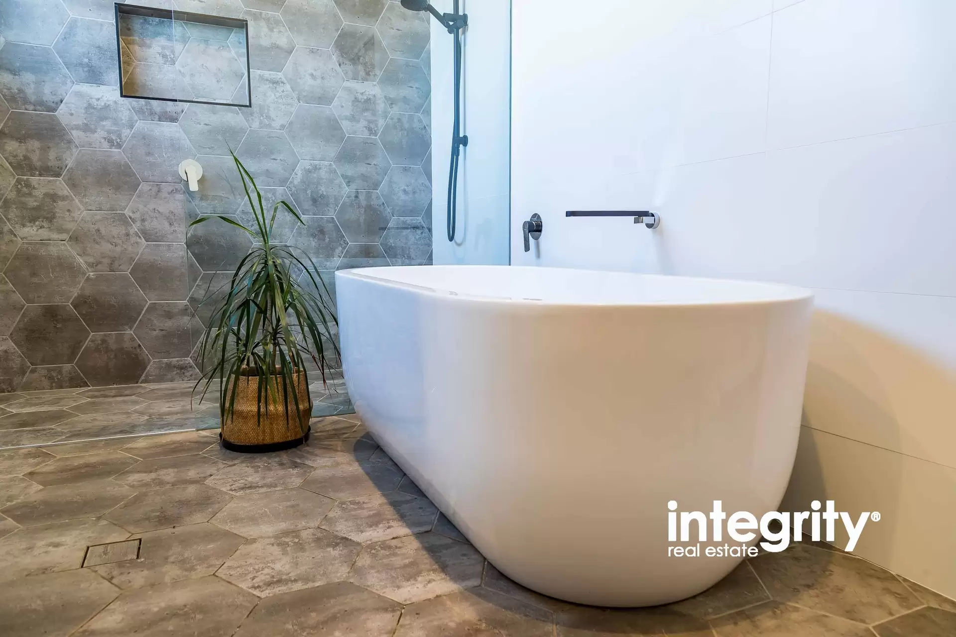 18 Fantail Street, South Nowra Sold by Integrity Real Estate - image 10
