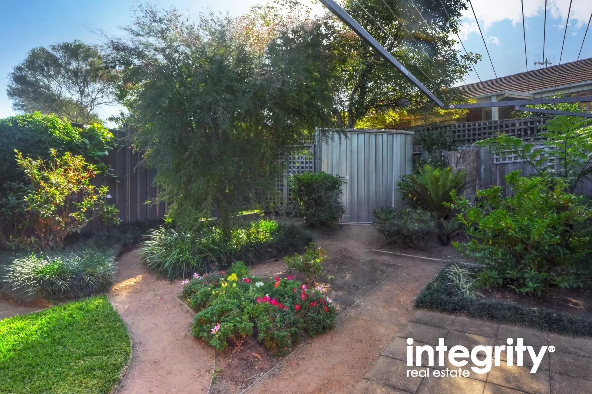 4/49 Brinawarr Street, Bomaderry Sold by Integrity Real Estate