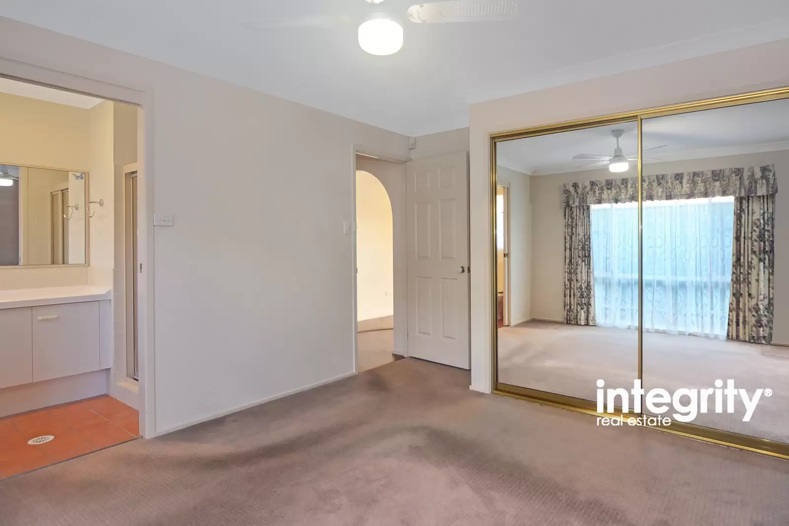 21 Illawarra Circuit, Worrigee Sold by Integrity Real Estate - image 3