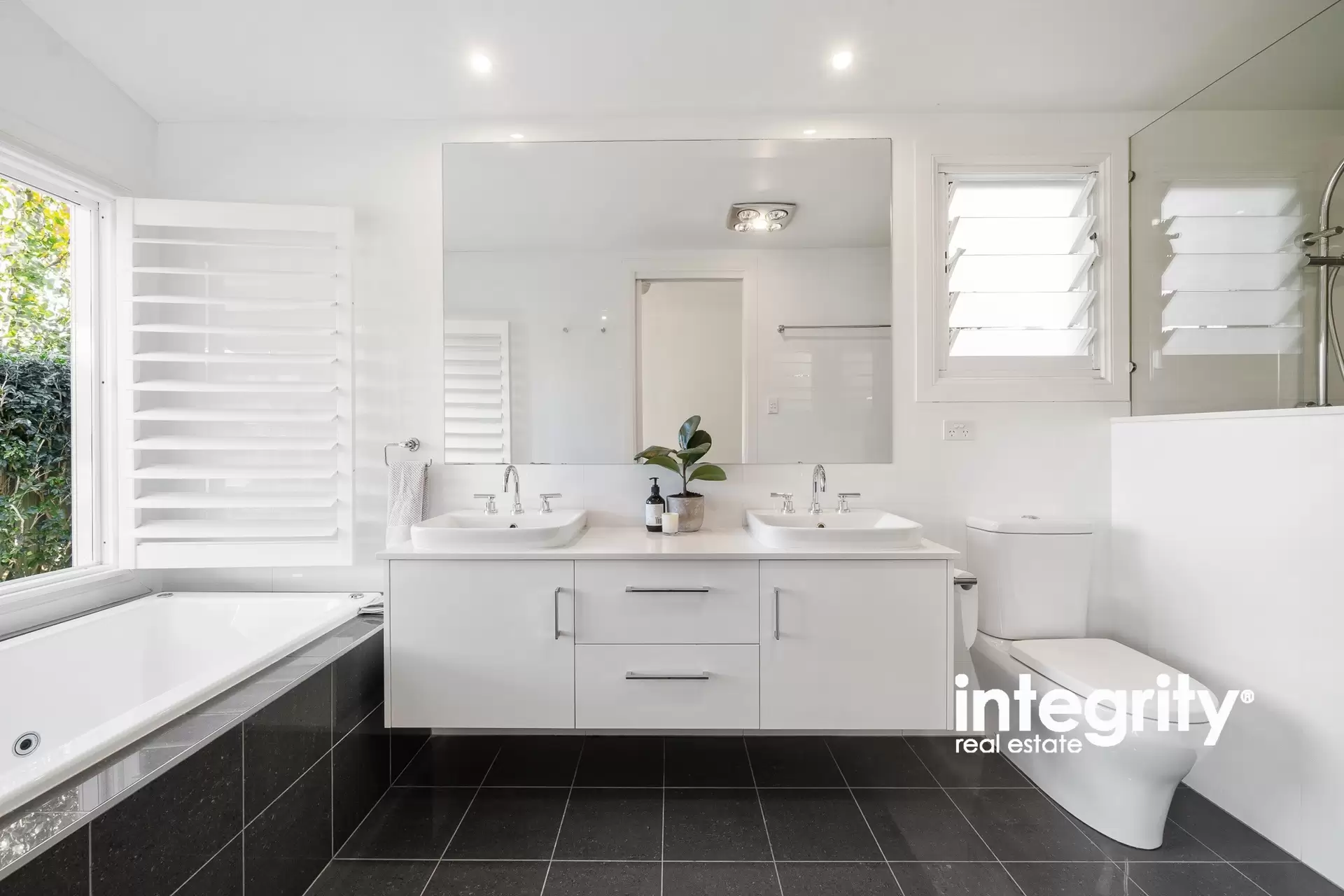 42 Banool Circuit, Bomaderry Sold by Integrity Real Estate - image 12