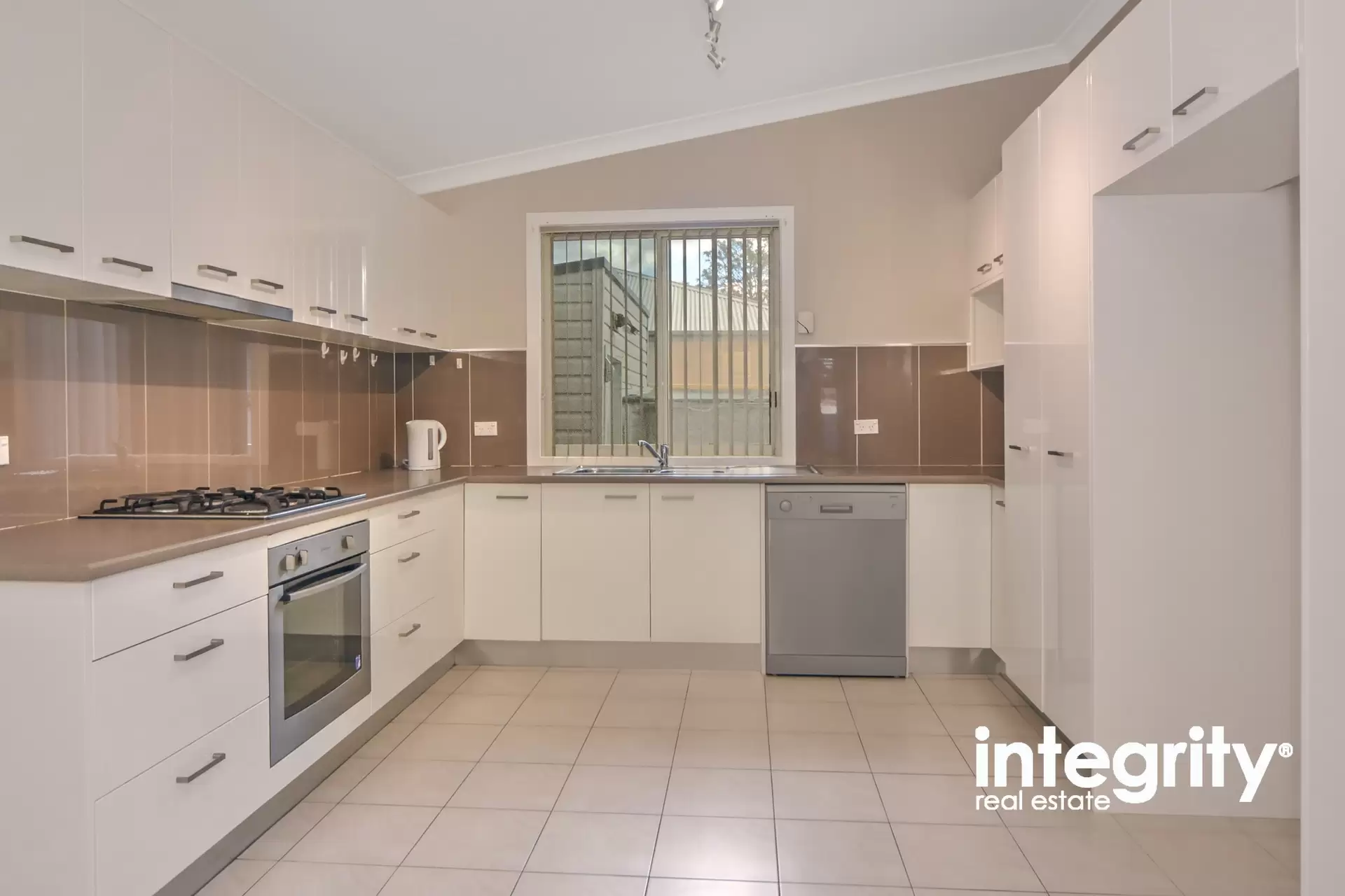 22/278 Princes Highway, Bomaderry Sold by Integrity Real Estate - image 6
