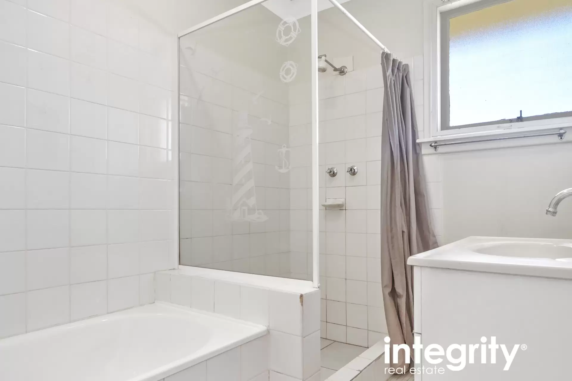 2 Alfred Street, Bomaderry Sold by Integrity Real Estate - image 7