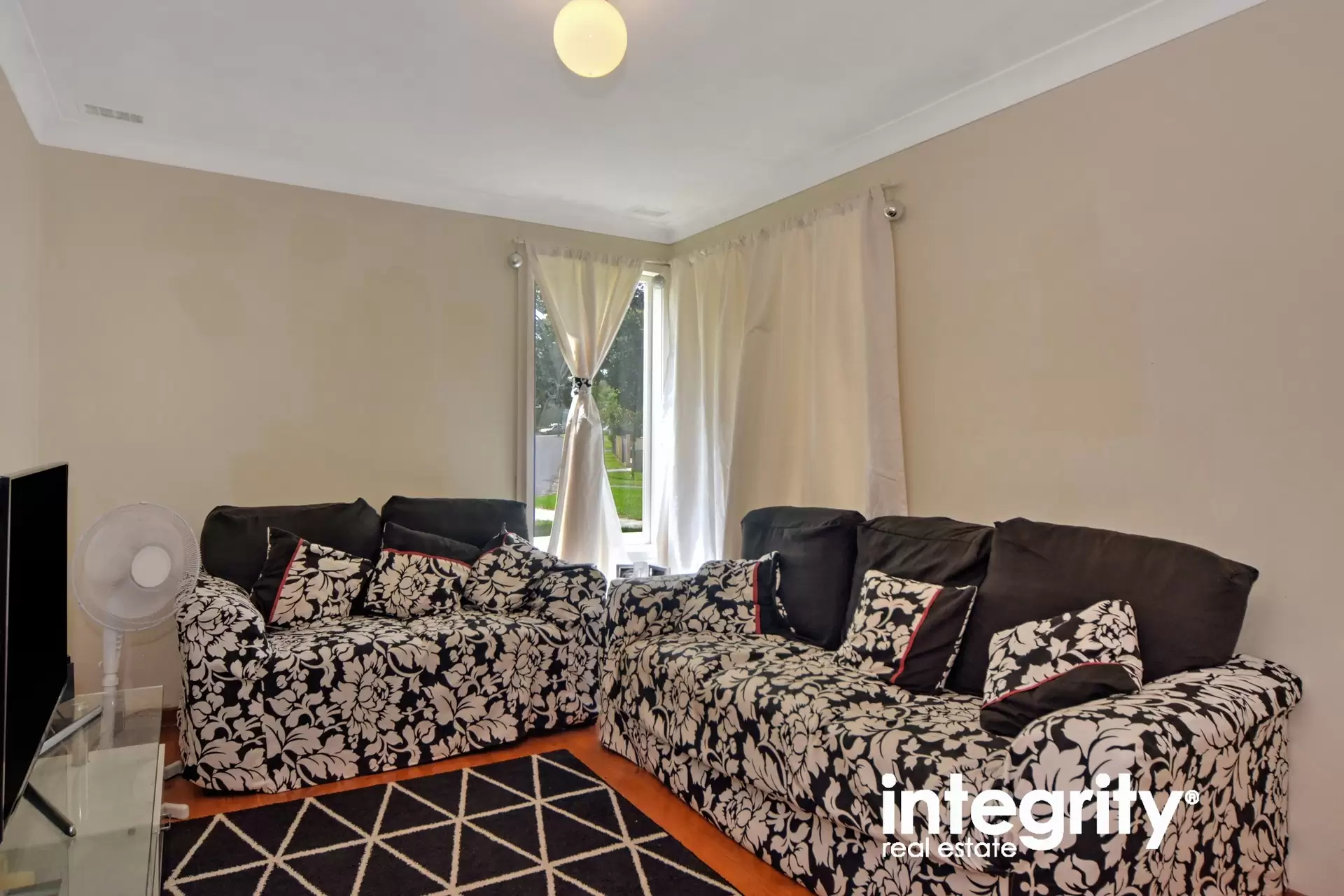 40 Sampson Crescent, Bomaderry Sold by Integrity Real Estate - image 4