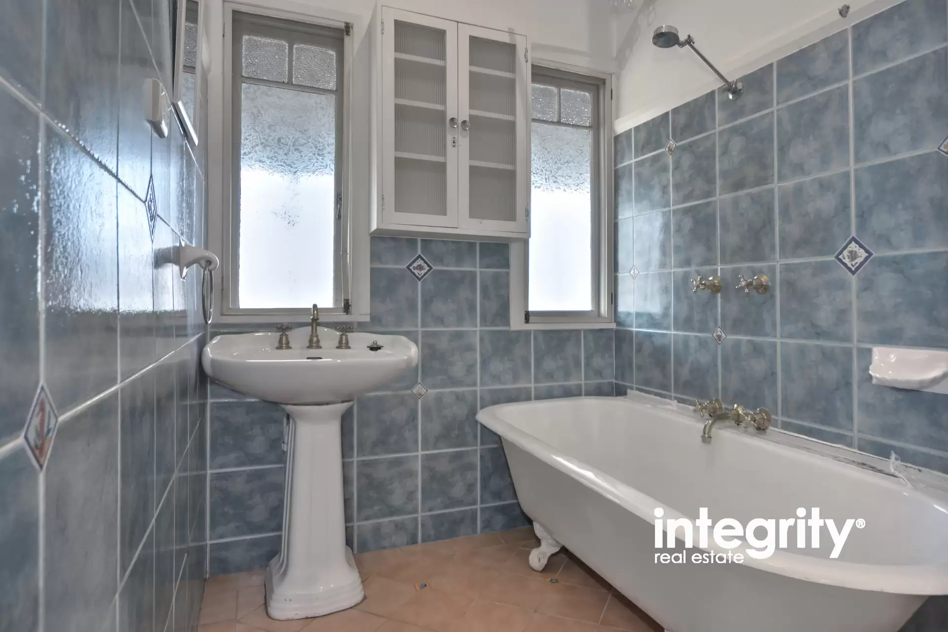 17 Cambewarra Road, Bomaderry Sold by Integrity Real Estate - image 4