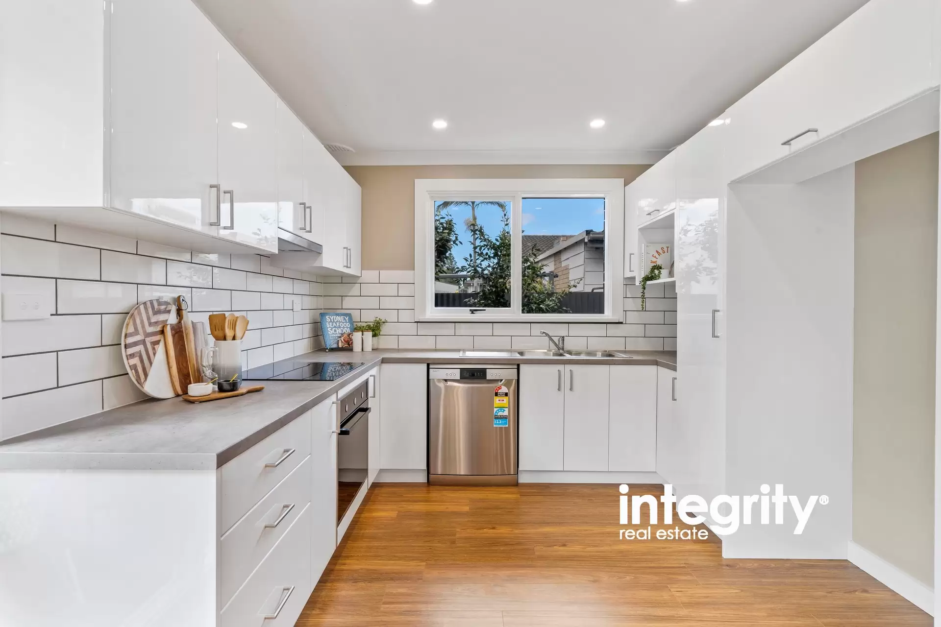 7 Greenwell Point Road, Nowra Sold by Integrity Real Estate - image 2