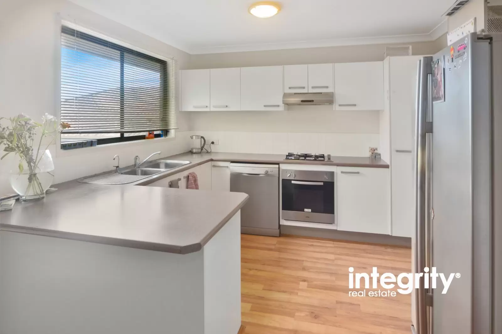 24 Warrigal Street, Nowra Sold by Integrity Real Estate - image 4
