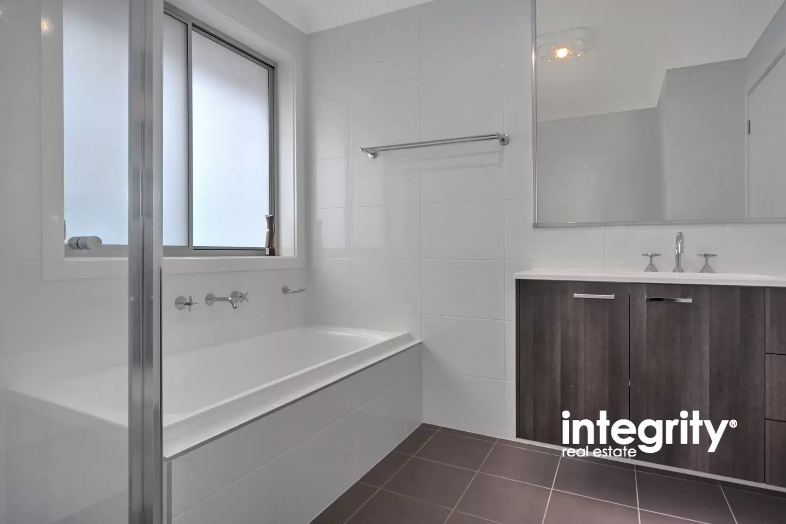 32 Alata Crescent, South Nowra Sold by Integrity Real Estate - image 8