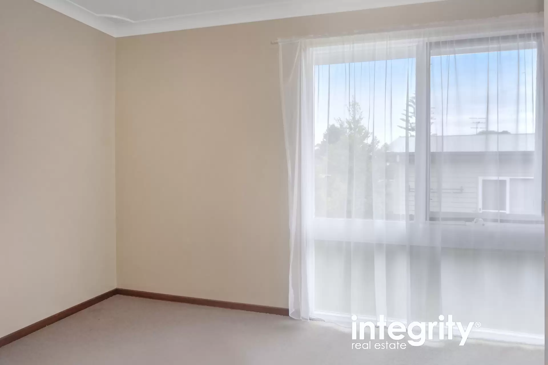 8 Neale Place, Bomaderry Sold by Integrity Real Estate - image 7