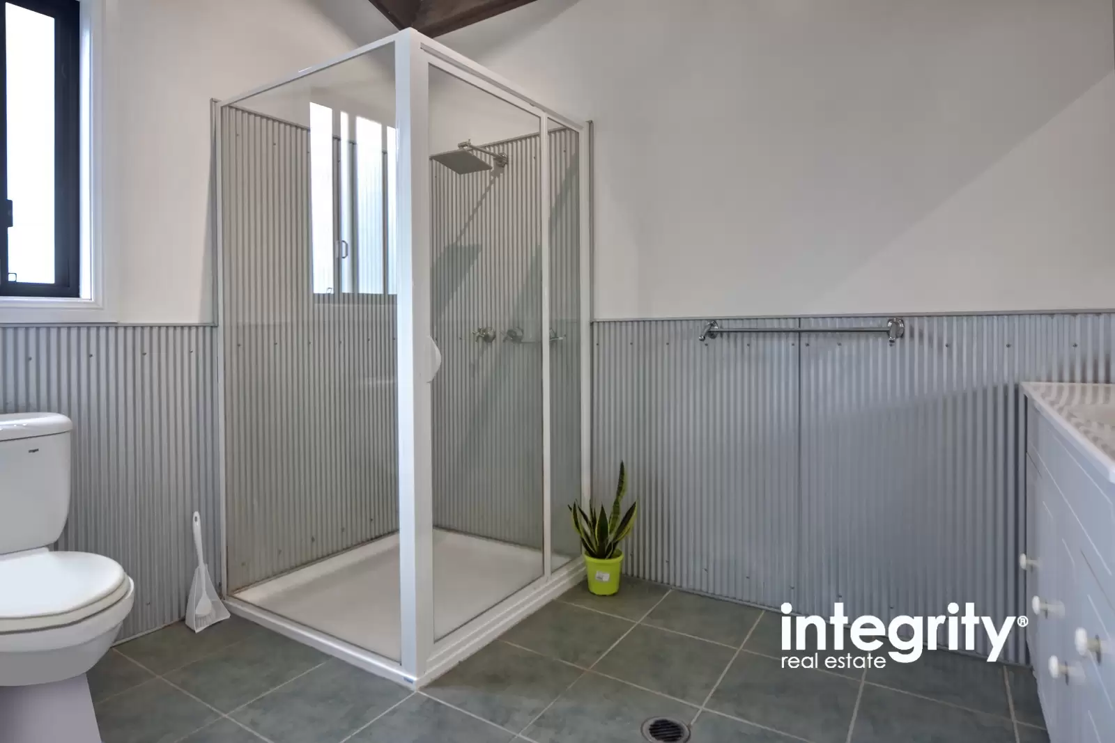 6 Lydon Crescent, West Nowra Sold by Integrity Real Estate - image 7