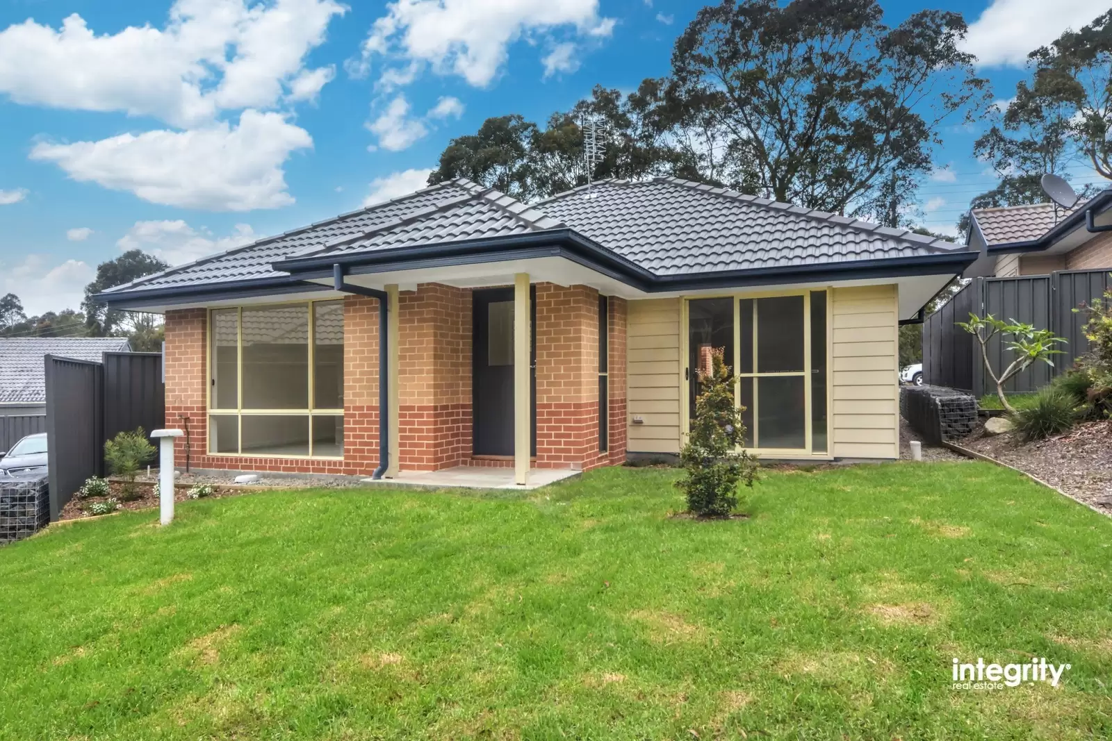 25/33 Lynburn Avenue, Bomaderry Sold by Integrity Real Estate