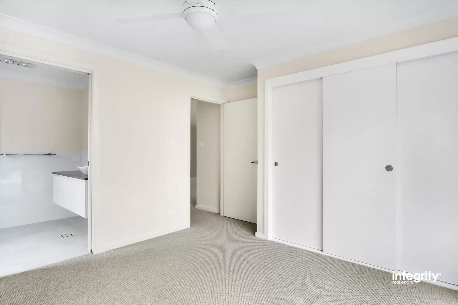 25/33 Lynburn Avenue, Bomaderry Sold by Integrity Real Estate - image 6
