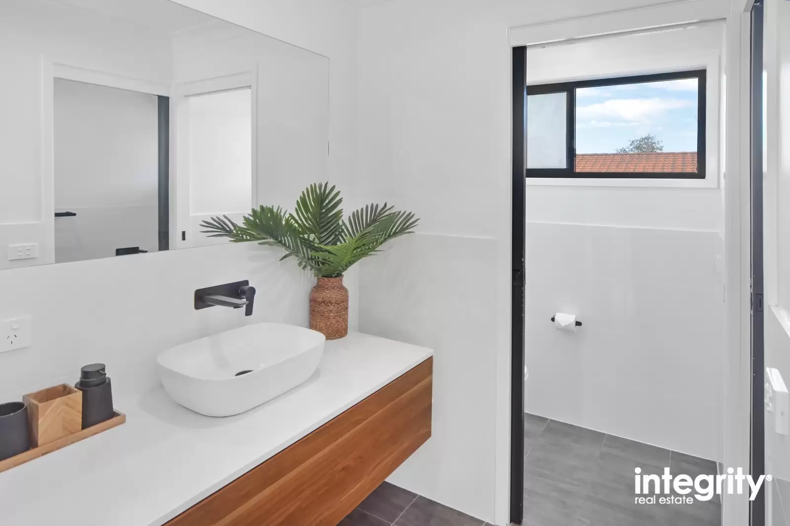 8 Yurunga Drive, North Nowra Sold by Integrity Real Estate - image 7