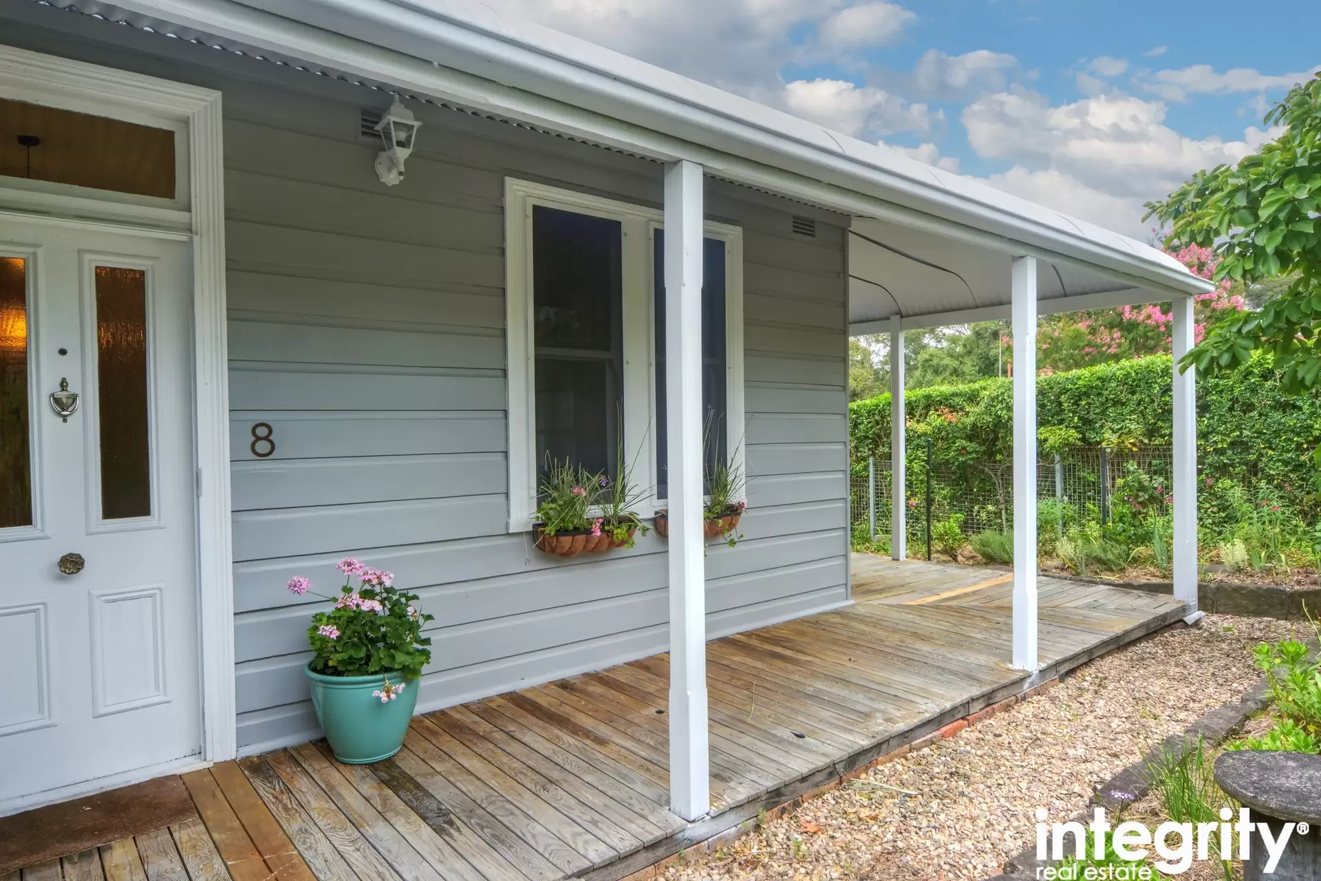 8 Tarawara Street, Bomaderry