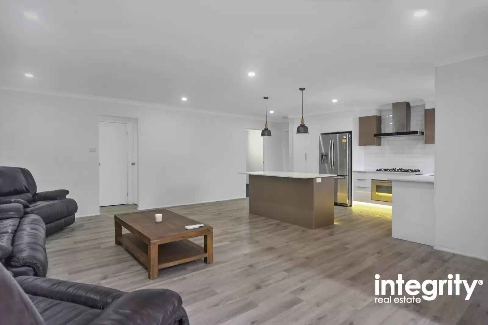 55 Burradoo Crescent, Nowra Sold by Integrity Real Estate - image 2