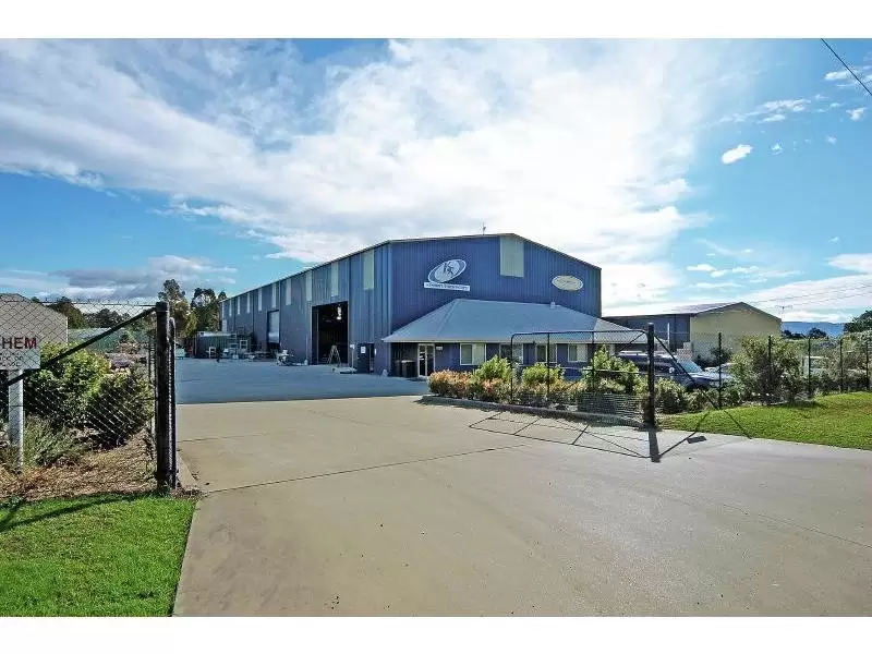 3 Tom Thumb Avenue, South Nowra Sold by Integrity Real Estate - image 1