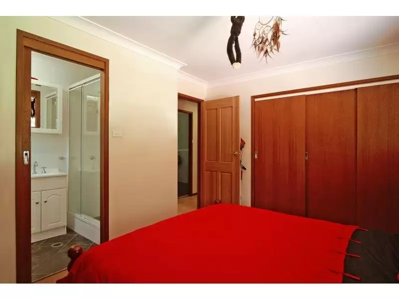 13 Mount Vista Close, Berry Sold by Integrity Real Estate - image 3
