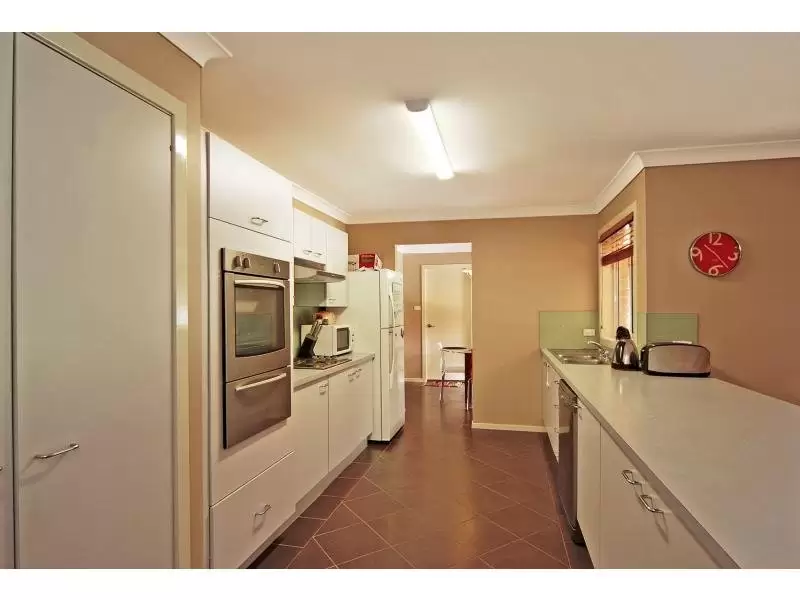 21 Hoskin Street, North Nowra Sold by Integrity Real Estate - image 3