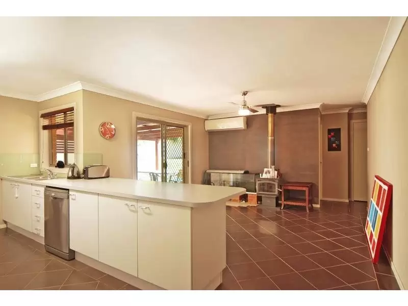 21 Hoskin Street, North Nowra Sold by Integrity Real Estate - image 5