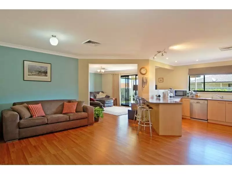 13 Lacebark Grove, Worrigee Sold by Integrity Real Estate - image 3