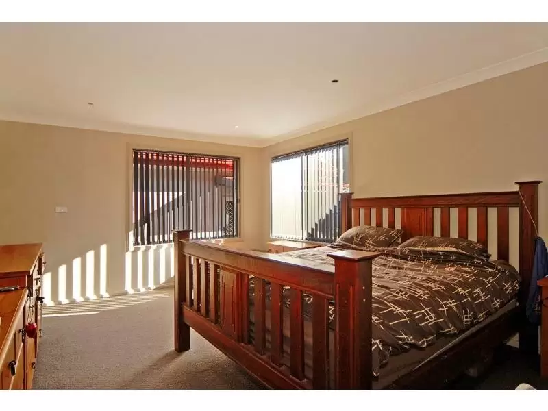 33 Coconut Drive, North Nowra Sold by Integrity Real Estate - image 2