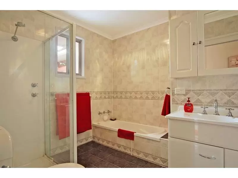 22 Karowa Street, Bomaderry Sold by Integrity Real Estate - image 6