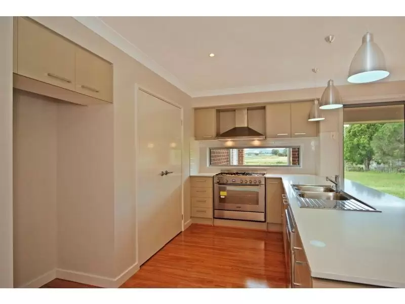 22 Banool Circuit, Bomaderry Sold by Integrity Real Estate - image 4