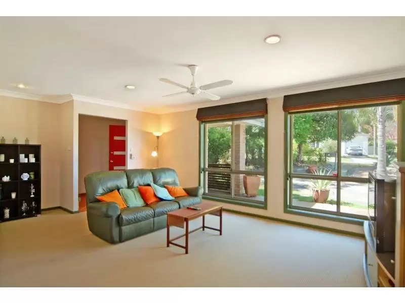 6 Uranna Avenue, North Nowra Sold by Integrity Real Estate - image 2