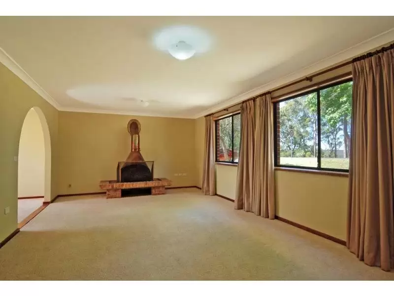 122 Yurunga Drive, North Nowra Sold by Integrity Real Estate - image 2