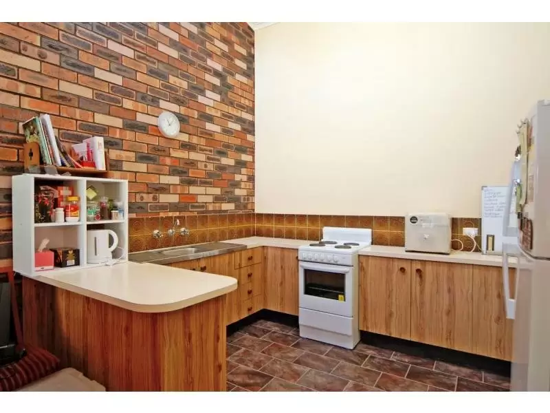 9/49 Brinawarr Street, Bomaderry Sold by Integrity Real Estate - image 3
