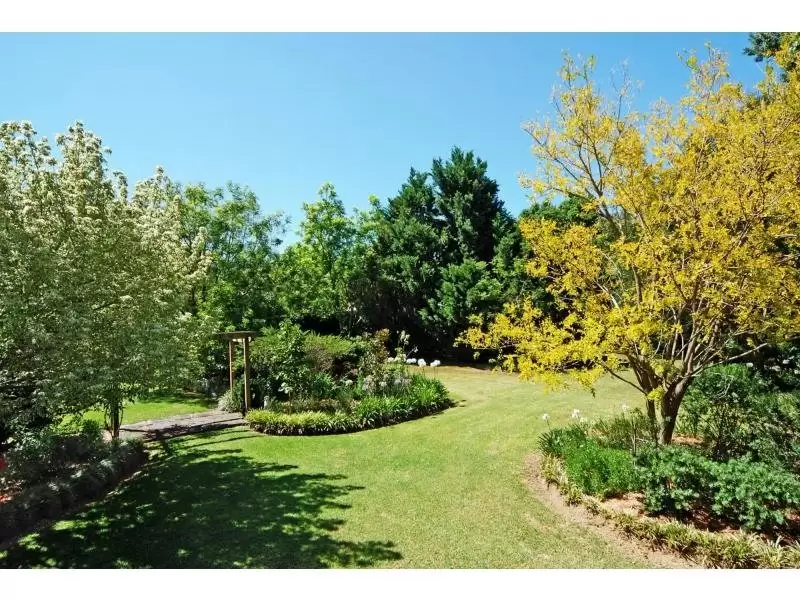 DUPLICATE  Rouse Avenue, Cambewarra Sold by Integrity Real Estate - image 2