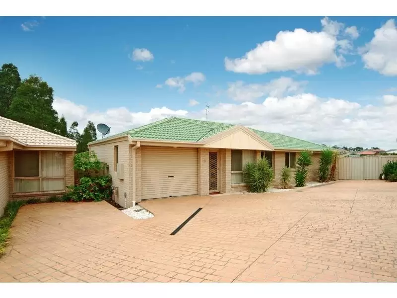 3/73-75 Rayleigh Drive, Worrigee Sold by Integrity Real Estate - image 1
